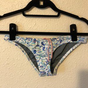 Jolyn Europe whale print bottom - Size Large